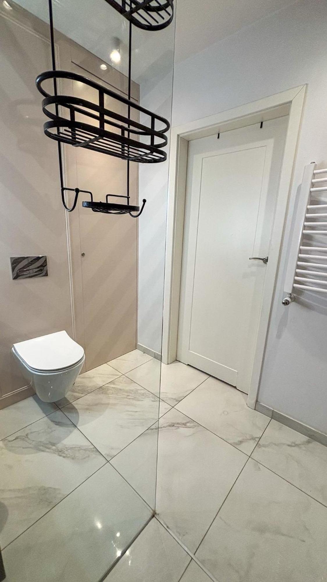 Royal Blue Place Cracow Apartment